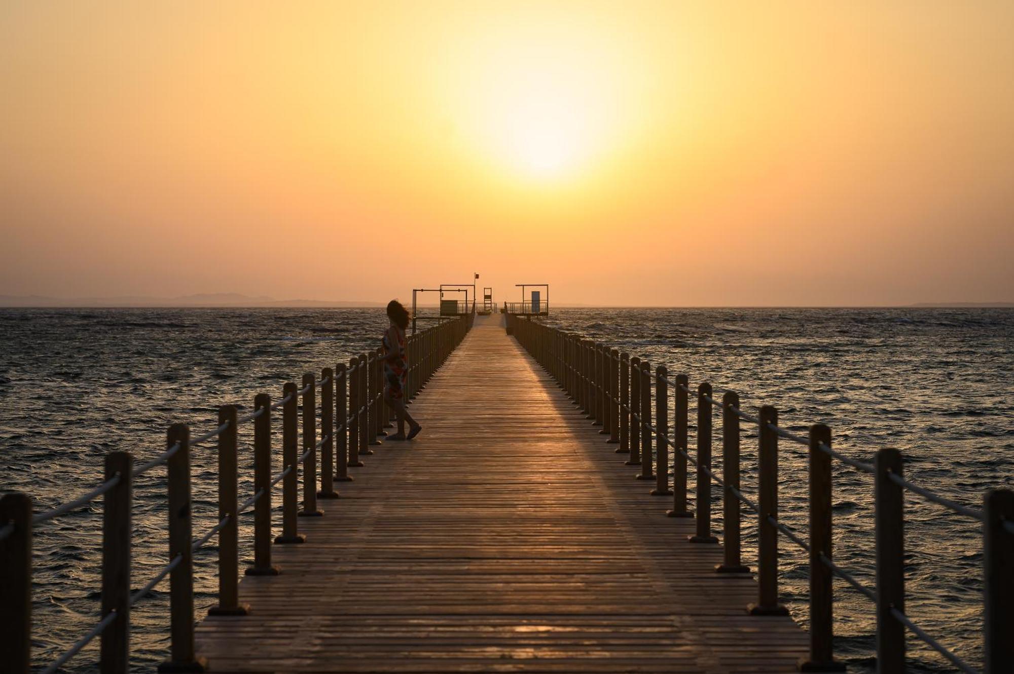 Iberotel Redsina Шарм-еш-Шейх Екстер'єр фото Sunset at the Red Sea