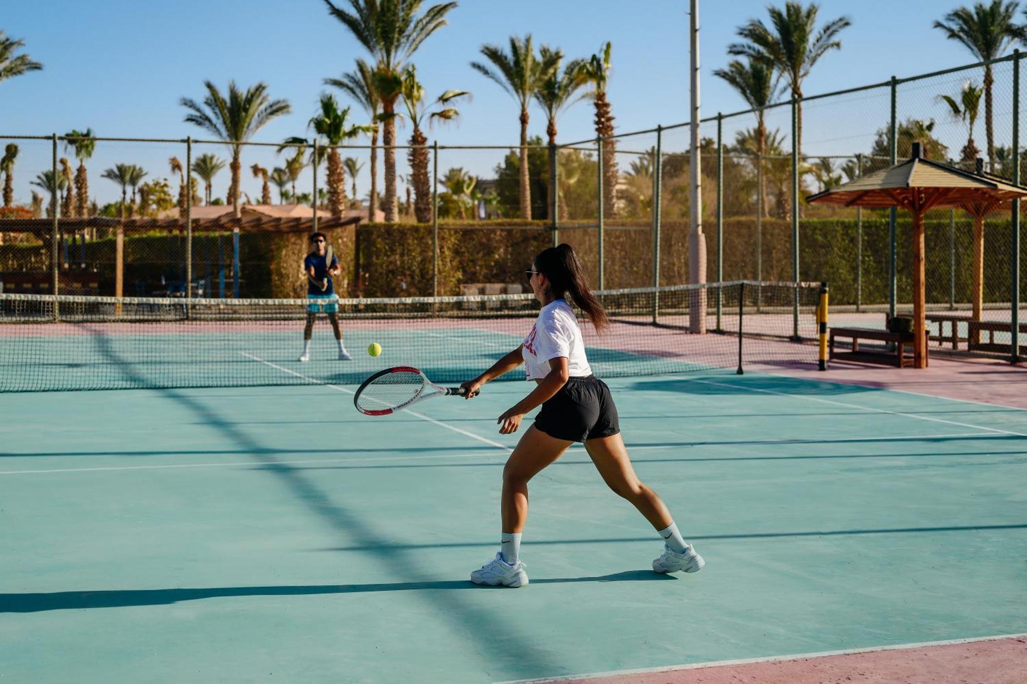 Iberotel Redsina Шарм-еш-Шейх Екстер'єр фото Tennis in Egypt